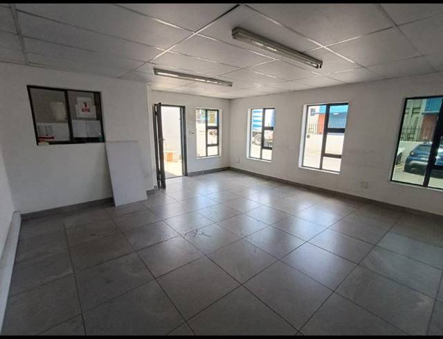 INDUSTRIAL PROPERTY TO RENT IN HALFWAY HOUSE